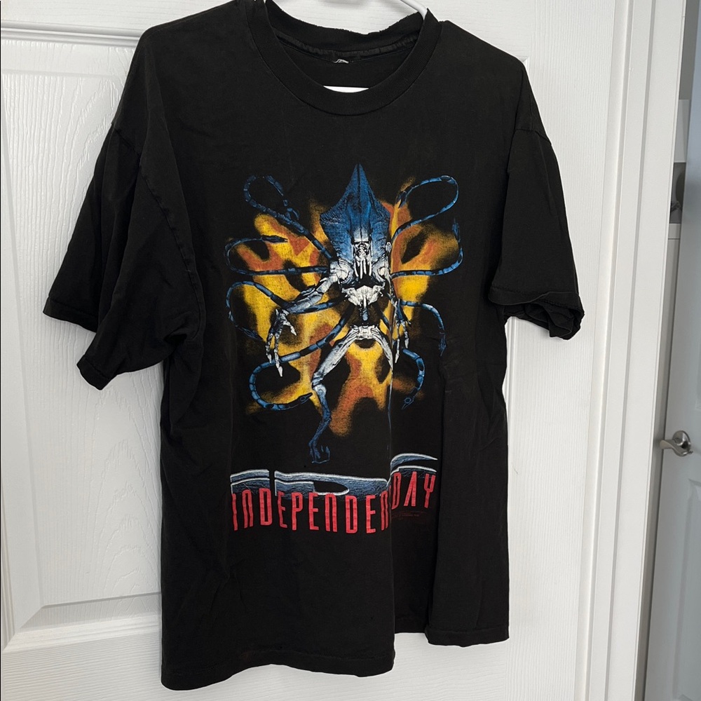Independence Day Black Graphic T-Shirt
